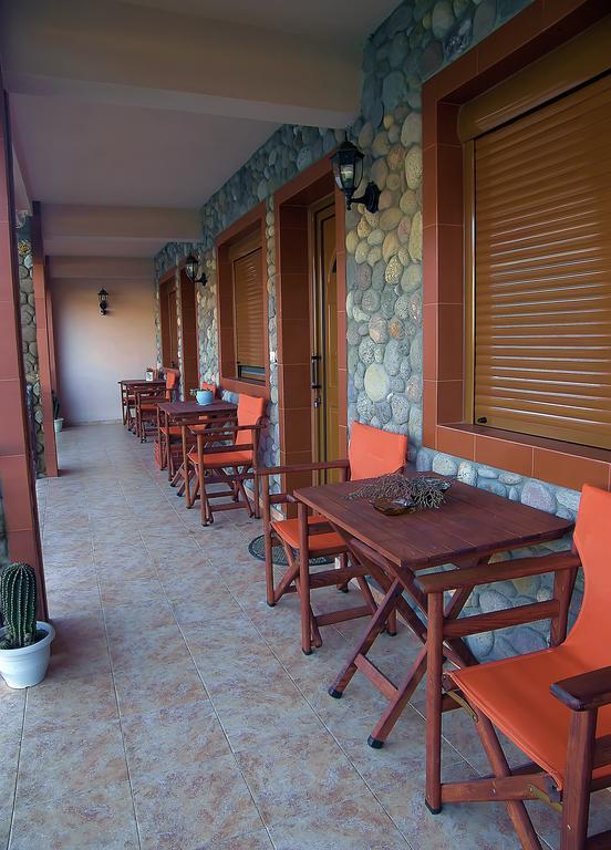 To Konaki Loutraki  Ngoại thất bức ảnh
